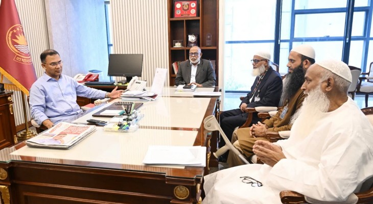 প্রধানমন্ত্রীর সঙ্গে ওয়াকফ প্রশাসক সাফিজ উদ্দিনের সাক্ষাৎ